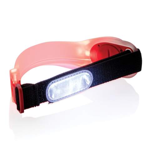 Safety strap with built-in led that can easily be strapped on your arm. The strap makes you more visible during outdoor activities in the dark.<br /><br />Lightsource: LED<br />LightsourceQty: 1