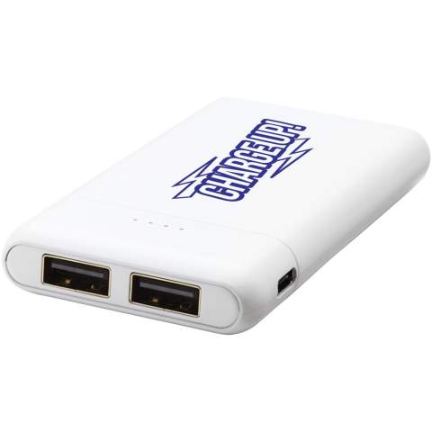 Batterie de secours de poche avec une batterie haute densité de 5 000 mAh. Entrée Type-C (5 V / 2 A), et double sortie USB-A (5 V / 2 A). Câble de chargement en plastique TPE sans PVC inclus. Livrée dans un coffret cadeau Avenue.