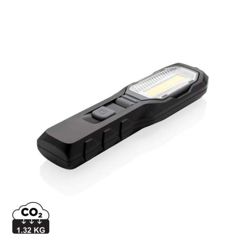 Lampe de travail multifonctions avec éclairage LED 1W et lampe COB. L'angle d'éclairage de la lampe COB est ajustable en fonction de votre espace de travail. Avec un aimant au dos permettant de la fixer aux surfaces métalliques et un bras télescopique pour récupérer les objets plus petits. Faisceau éclairant jusqu'à 50m avec ses 80 lumen et lumière COB à 230 lumen. Piles incluses.<br /><br />Lightsource: COB LED<br />LightsourceQty: 2