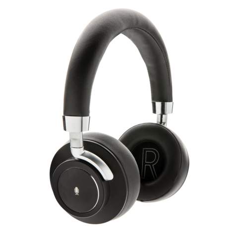 Casque audio en aluminium et PU avec BT 4.2 pour une connexion rapide et stable jusqu'à 10 mètres et batterie de 250 mAh qui vous permet d'écouter de la musique jusqu'à 8 heures. Avec un microphone et une fonction pour répondre aux appels. Le casque peut se plier à plat dans la pochette. Emballé dans une boite cadeau.<br /><br />HasBluetooth: True