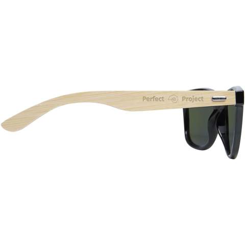 The Taiyō rPET/Bamboo sunglasses are produced with sustainable materials with highest quality standards. The high end finished frame is polished and painted and is made from recycled PET plastic. The temples with a light and comfortable fit are made from bamboo which is from sustainable, environmentally and socially responsible sources. The lenses are blue mirrored and are polarized which eliminates reflecting sunlight which makes it ideal for driving a car and during any sunny summer and winter outdoor activities. This eyewear conforms to EN ISO 12312-1, has UV400 lenses which are rated as Category 3. Delivered with a cleaning cloth made from recycled PET plastic (15 x 15 cm) and packed in a recycled cardboard gift box (16.5 x 6 x 4 cm). Laser engraving is recommended as a sustainable decoration option.