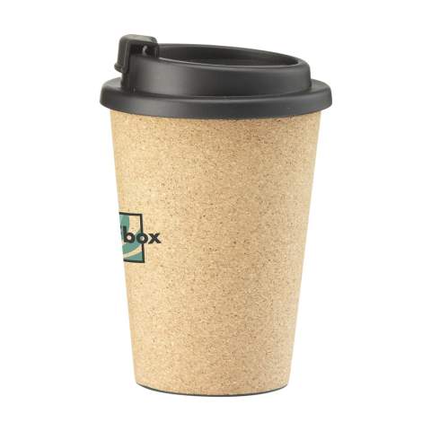 Reusable, double-walled coffee cup with screw and click opening. The inner wall is made from PP plastic. The outer wall is made from natural cork. Fits in the standard cupholders in cars, so handy for on the road. Reusable, BPA free and food Approved. Capacity 350 ml. Each item is supplied in an individual brown cardboard box.