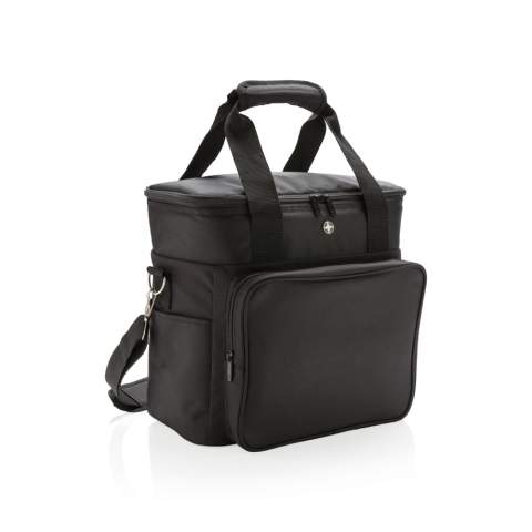 Deluxe 1680D and 600D polyester cooler bag with extra-large zipped main compartment and front sleeved pocket. Fits up to 20 cans. Double reinforced carrying handles. Removable adjustable shoulder strap.