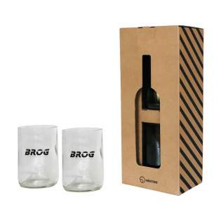 Rebottled® drinking glass set of two made from upcycled wine bottles. This unique design retains the look of the original wine bottle whist creating something completely new. Rebottled® upcycles these bottles into 100% sustainable products (100% circular model). A conscious choice for a cleaner environment. Dutch design. Made in Holland. Capacity approx. 330 ml per glass. These glasses are delivered as a set in an original gift box made from recycled, FSC-certified cardboard. Imprint only possible in black or white.