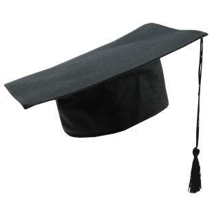 Hurrah, graduated! With this graduation hat on your head, everyone can see that you passed. With a traditional tassel. Great for exam parties and graduation ceremonies. Made of polyester and adjustable at the back.