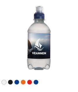 330 ml bronwater in een flesje van 100% gerecycled plastic (R-PET), met sportdop, statiegeld binnen Nederland 0,15 €